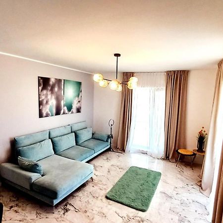 Luxury Promenada Apartment - Frontal Beachfront Mamaia Nord Navodari Luaran gambar