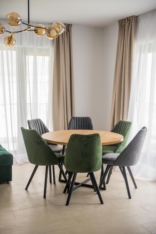 Luxury Promenada Apartment - Frontal Beachfront Mamaia Nord Navodari Luaran gambar