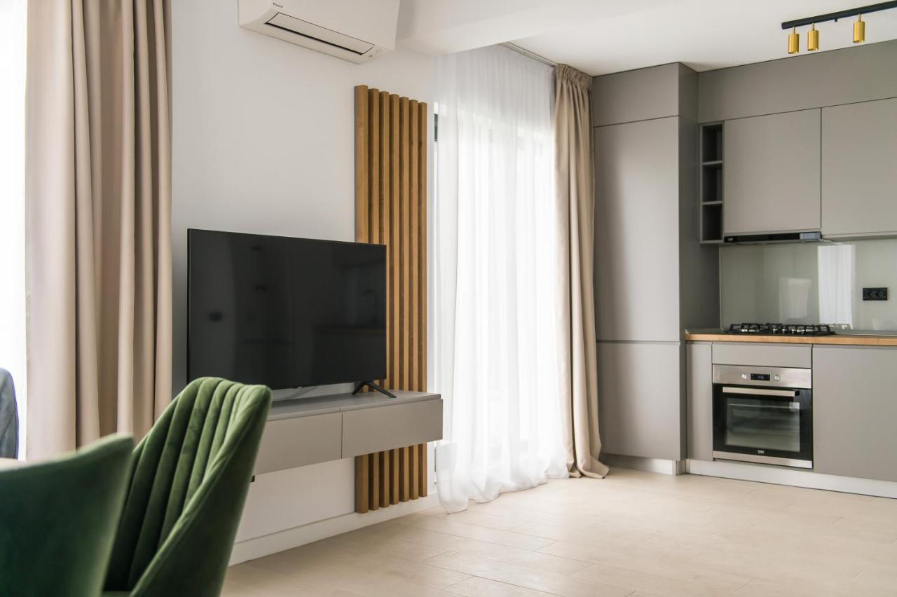 Luxury Promenada Apartment - Frontal Beachfront Mamaia Nord Navodari Luaran gambar