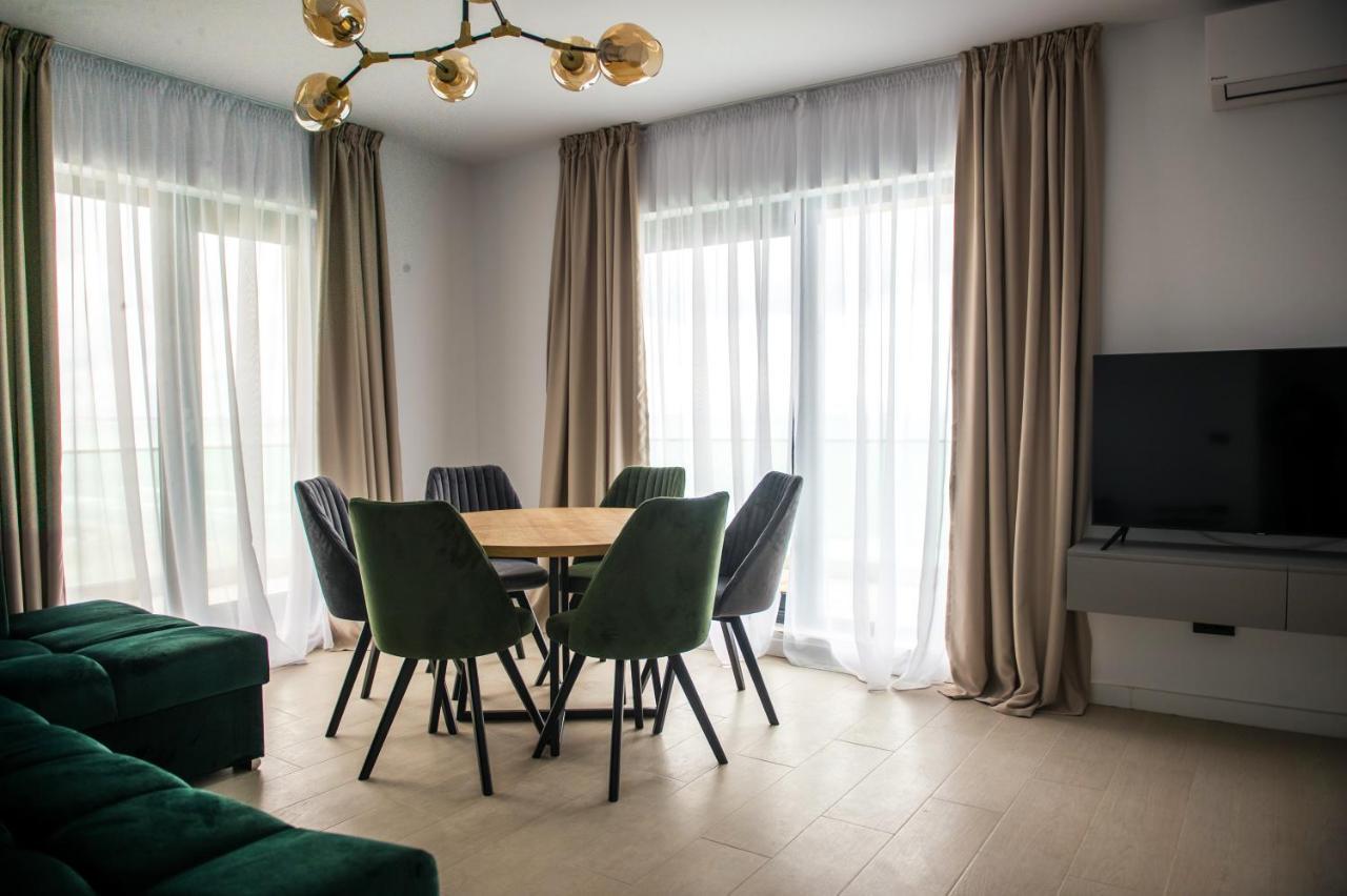 Luxury Promenada Apartment - Frontal Beachfront Mamaia Nord Navodari Luaran gambar