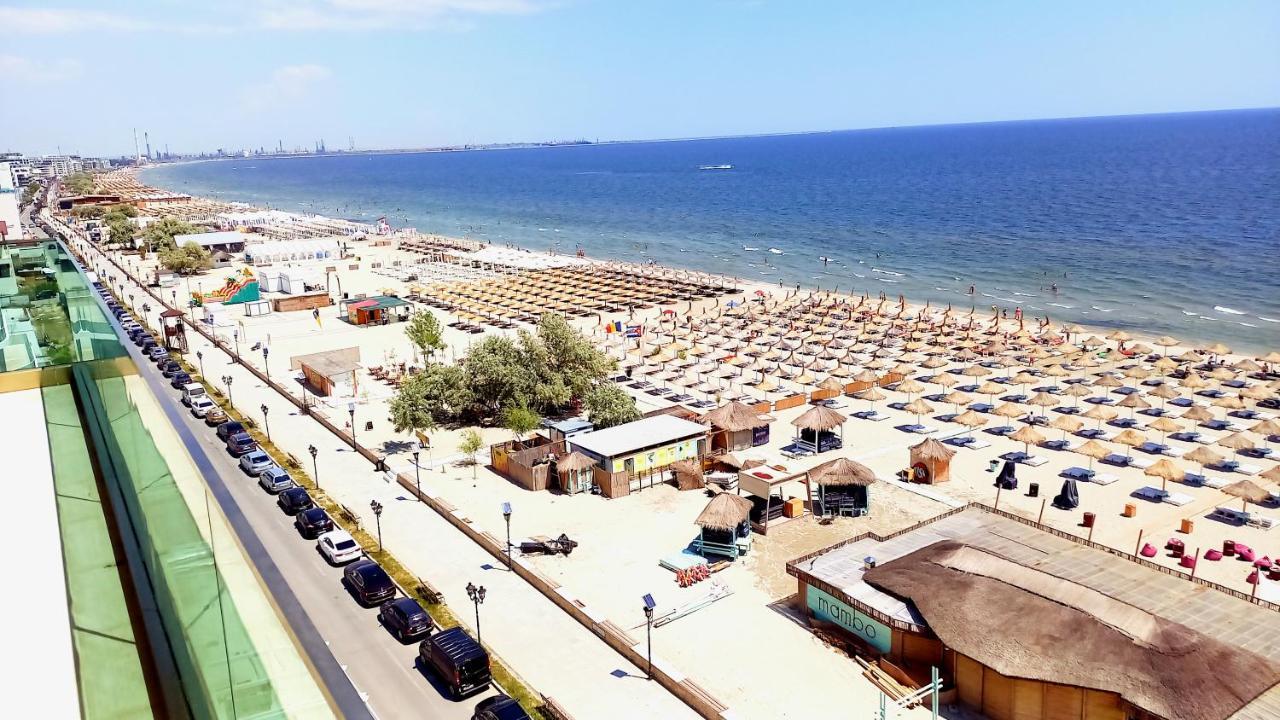 Luxury Promenada Apartment - Frontal Beachfront Mamaia Nord Navodari Luaran gambar