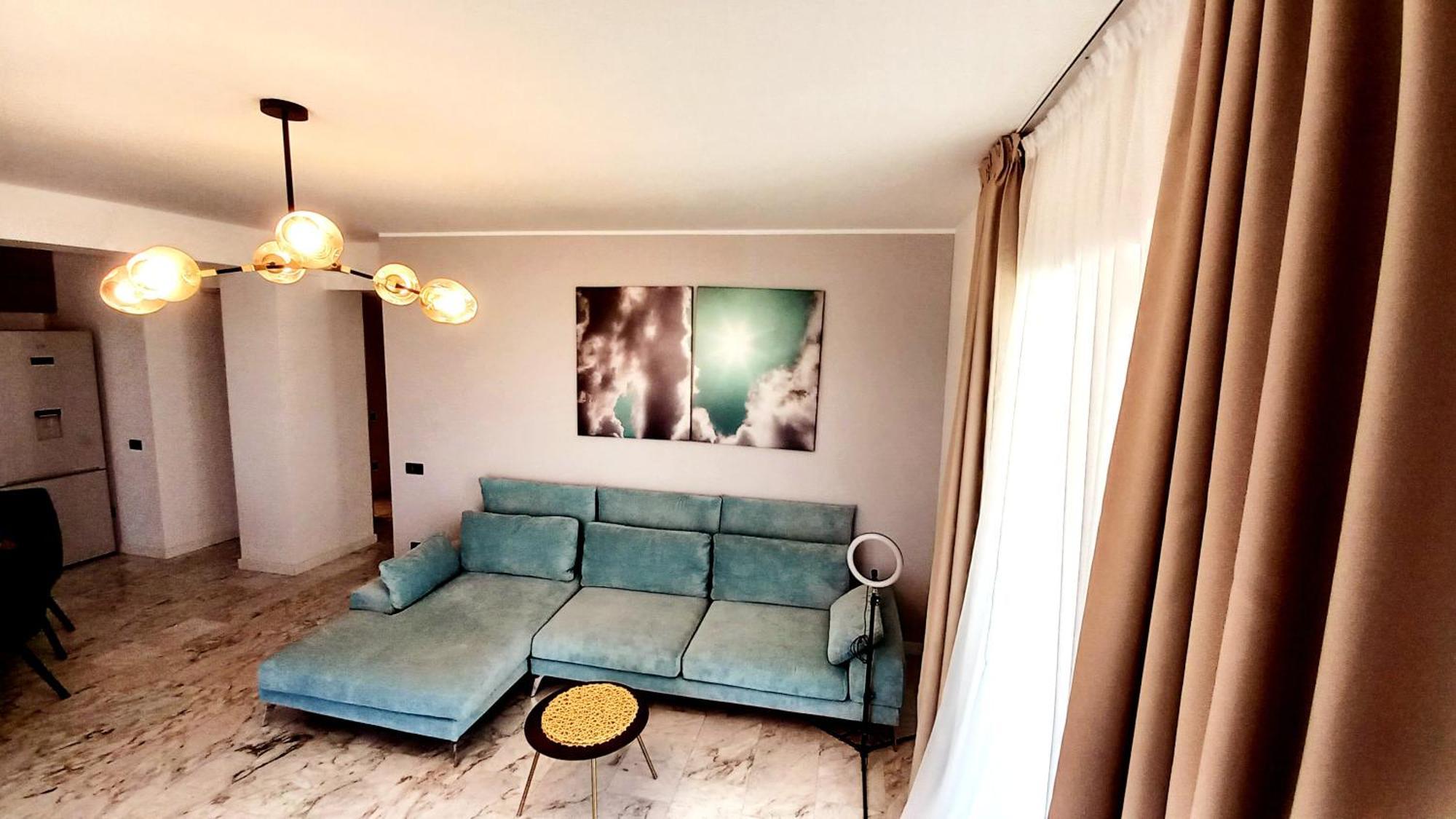 Luxury Promenada Apartment - Frontal Beachfront Mamaia Nord Navodari Luaran gambar