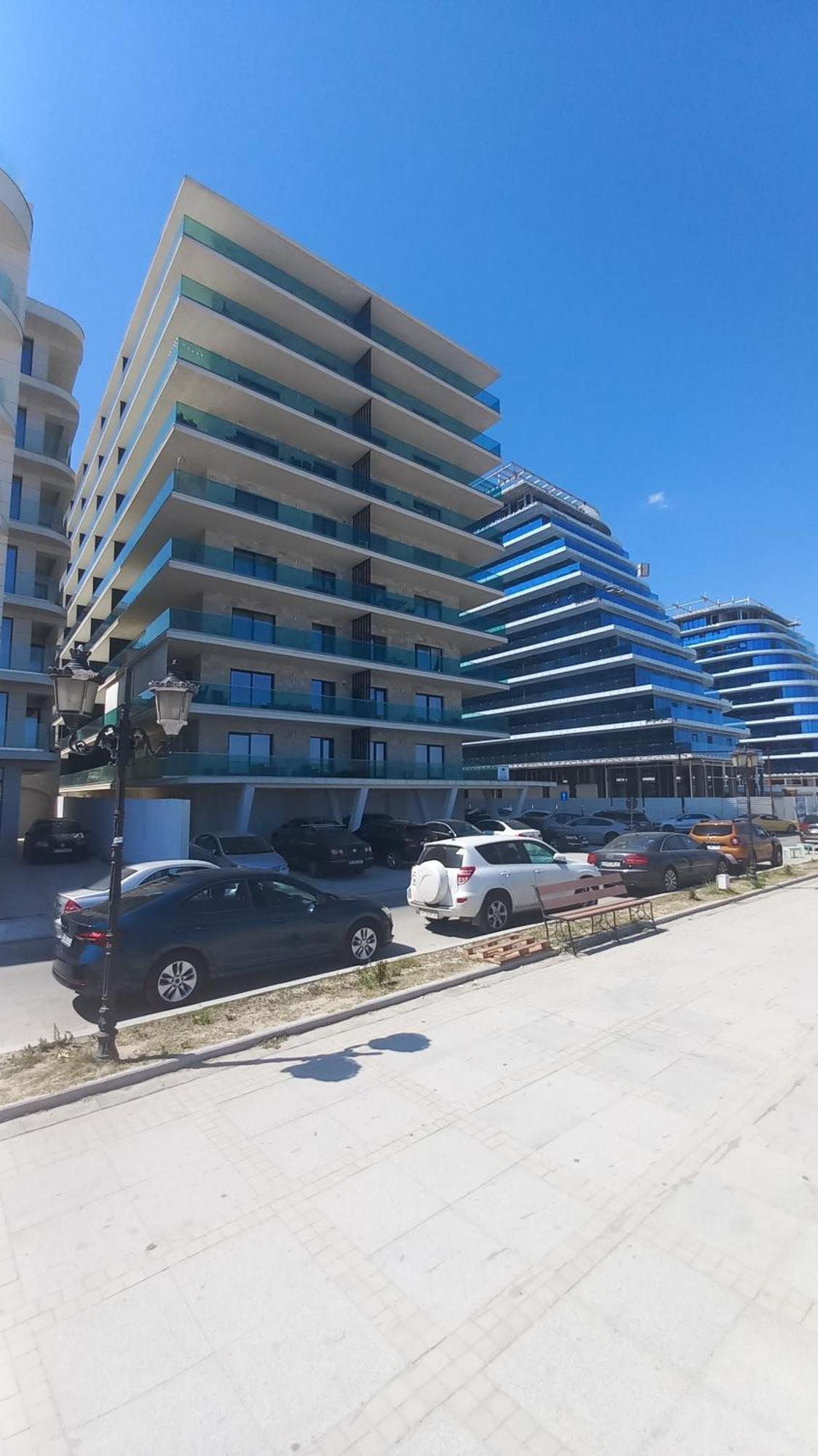 Luxury Promenada Apartment - Frontal Beachfront Mamaia Nord Navodari Luaran gambar