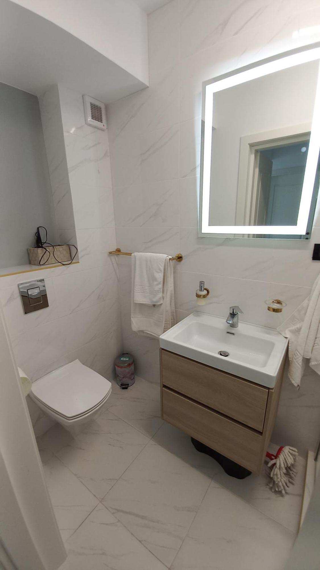 Luxury Promenada Apartment - Frontal Beachfront Mamaia Nord Navodari Luaran gambar