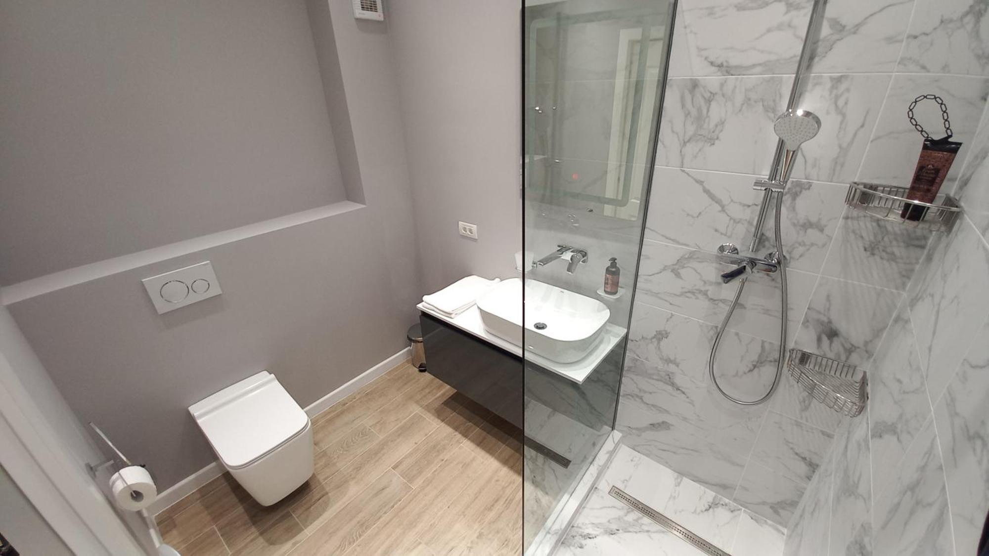 Luxury Promenada Apartment - Frontal Beachfront Mamaia Nord Navodari Luaran gambar